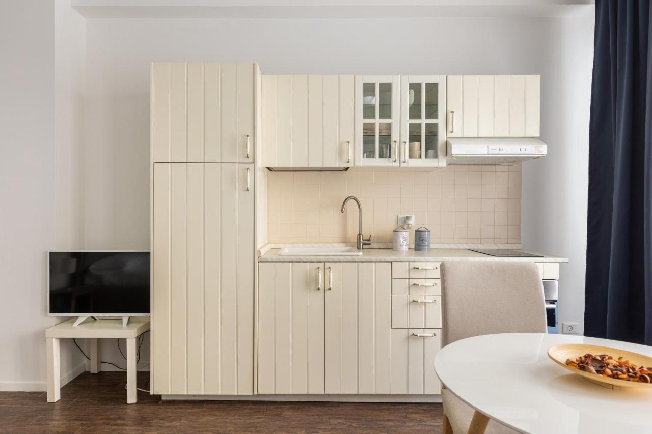 Largo Molina Studio III By Wonderful Italy Bologna Luaran gambar