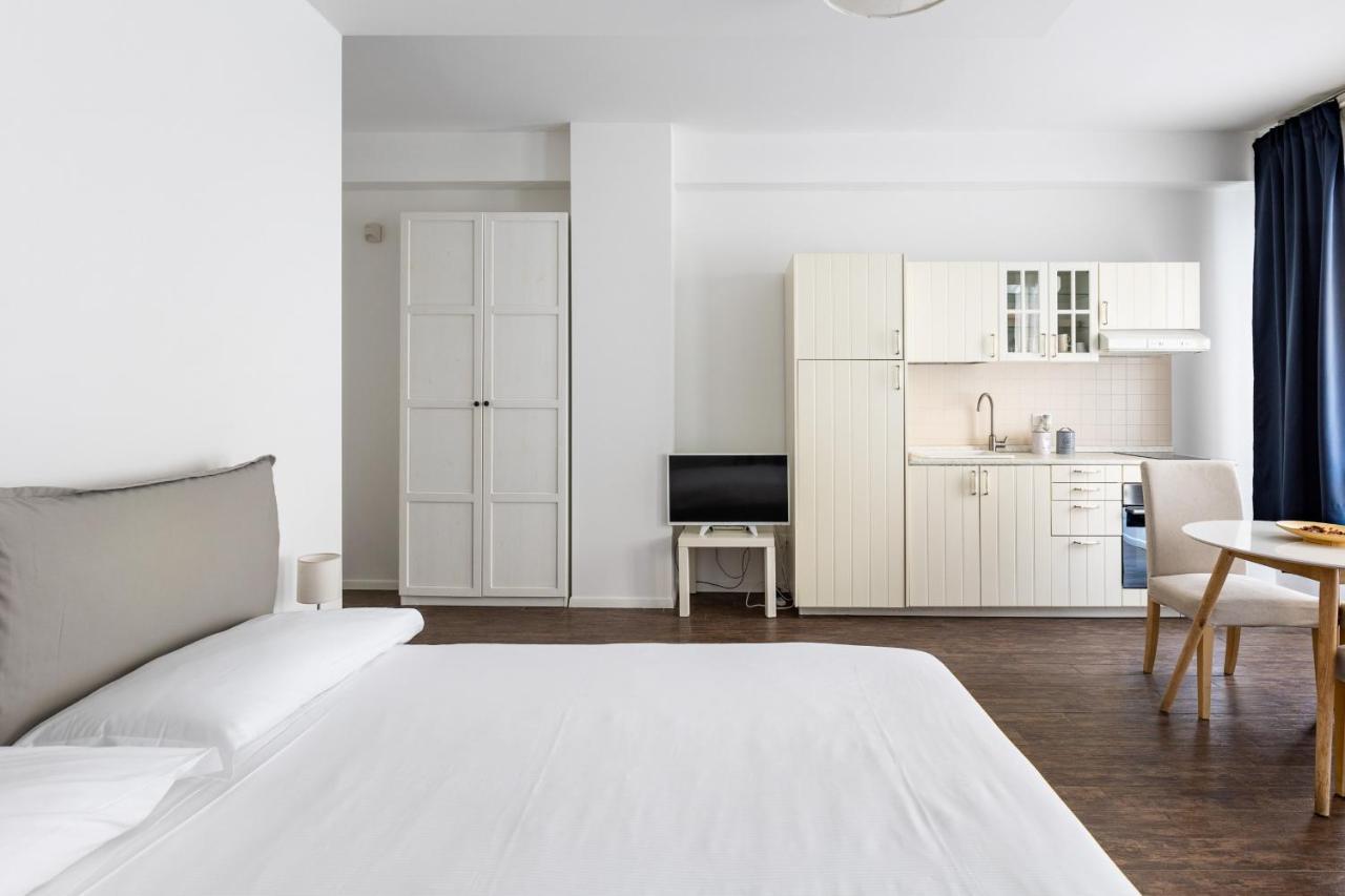 Largo Molina Studio III By Wonderful Italy Bologna Luaran gambar